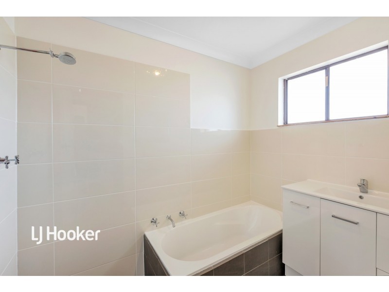 8 Tulip Street, Ridgehaven SA 5097