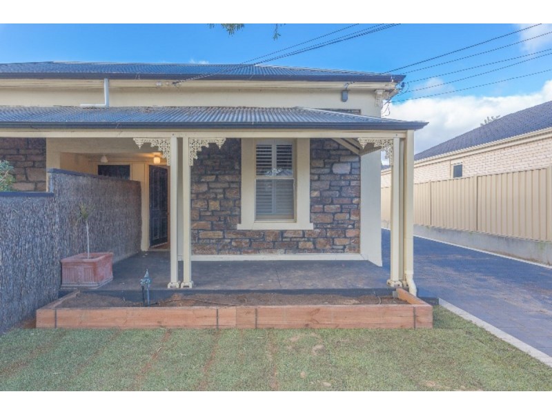 8 Elphyn Road, Kingswood SA 5062