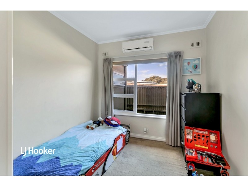 13 Carousel Street, Para Vista SA 5093