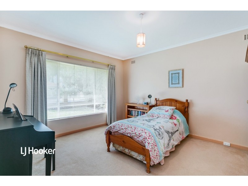 1 Waterman Avenue, Vale Park SA 5081