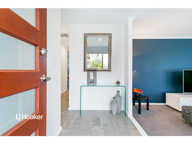 11 Chardonnay Crescent, Wynn Vale SA 5127