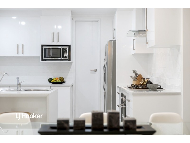 11 Chardonnay Crescent, Wynn Vale SA 5127