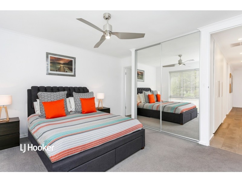 11 Chardonnay Crescent, Wynn Vale SA 5127