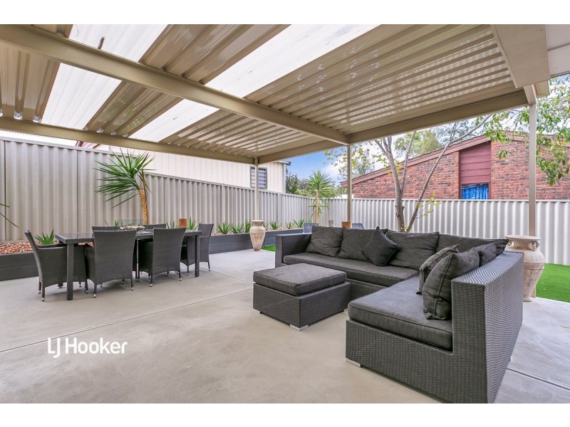 11 Chardonnay Crescent, Wynn Vale SA 5127