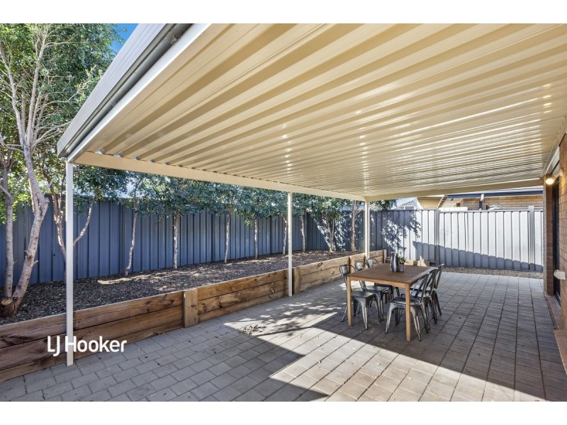 6 Lonsdale Crescent, Andrews Farm SA 5114