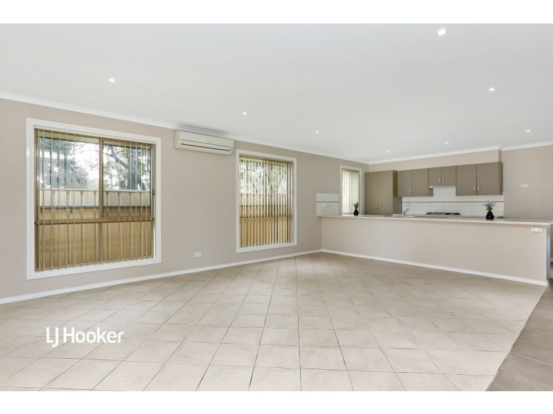 44 Charta Circuit, Smithfield SA 5114