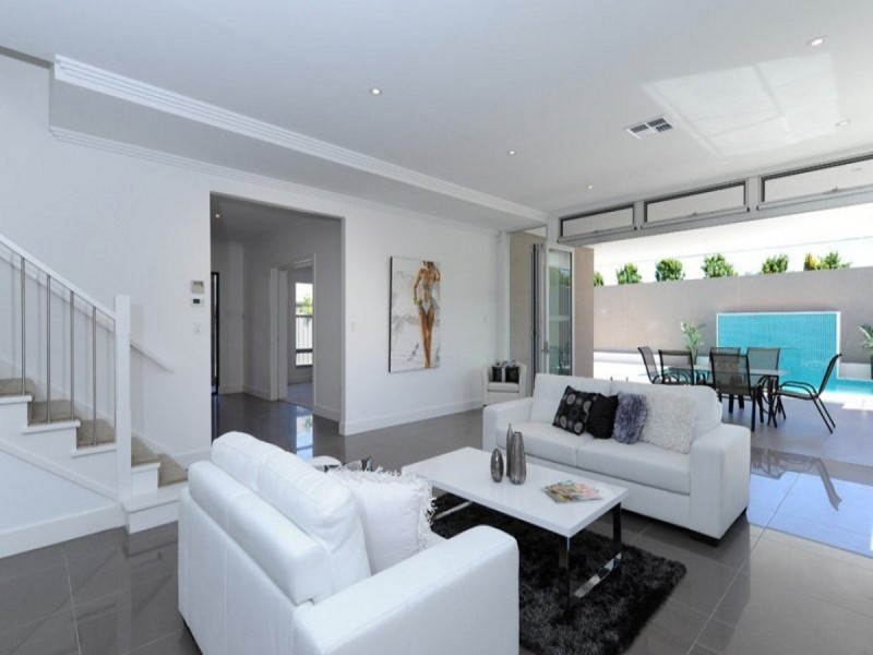 5A Erin Street, Broadview SA 5083