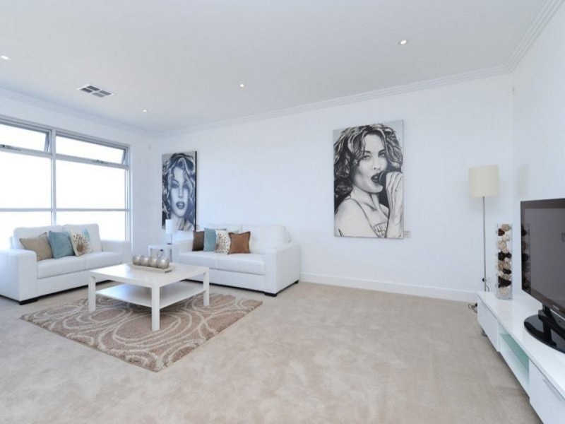 5A Erin Street, Broadview SA 5083