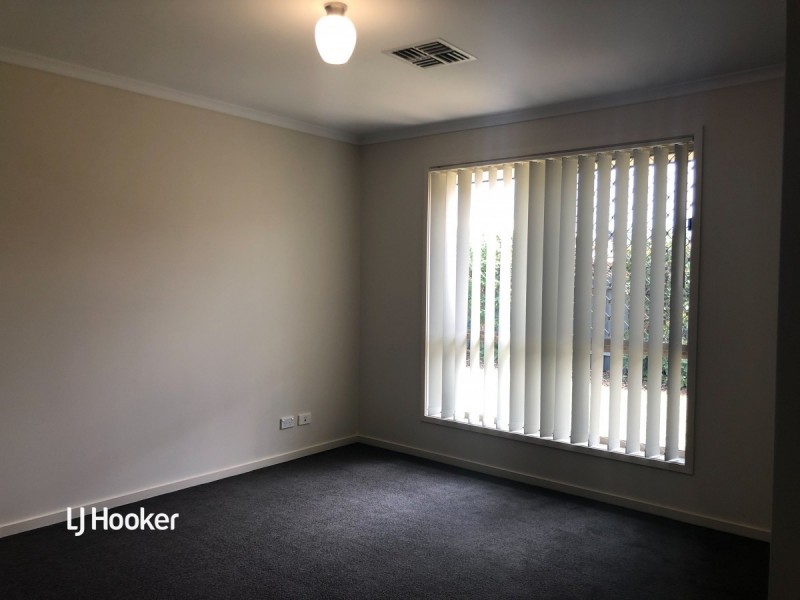 19 Lafitte Way, Andrews Farm SA 5114
