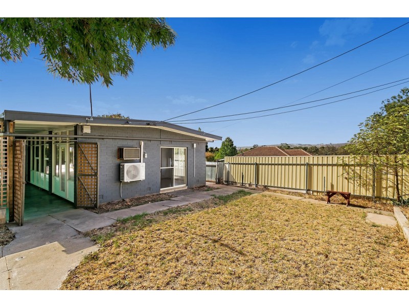 1 Canna Avenue, Modbury SA 5092