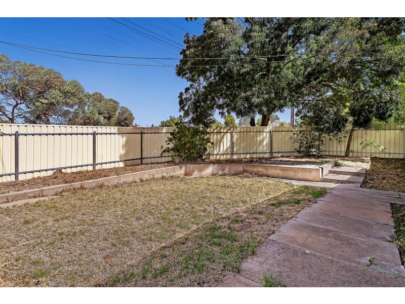 1 Canna Avenue, Modbury SA 5092
