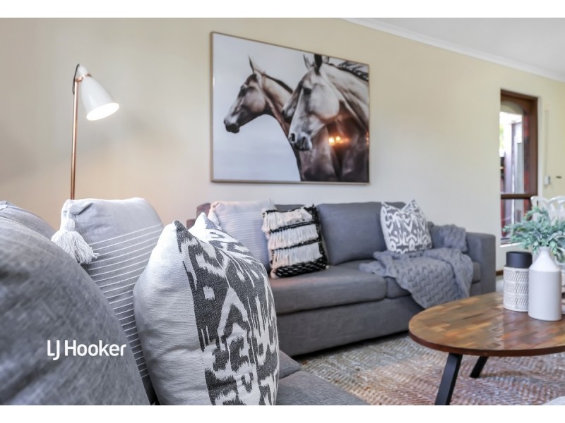 6 Chapman Crescent, Redwood Park SA 5097