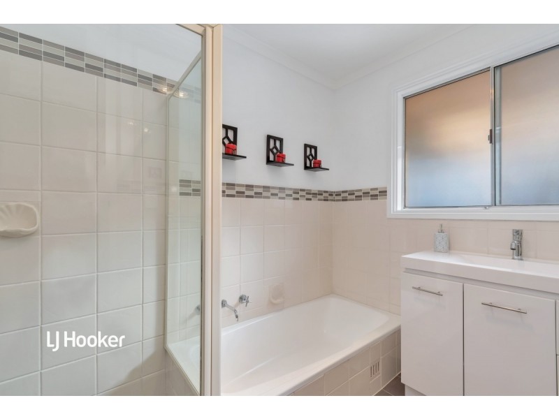 6 Bangalay Crescent, Surrey Downs SA 5126