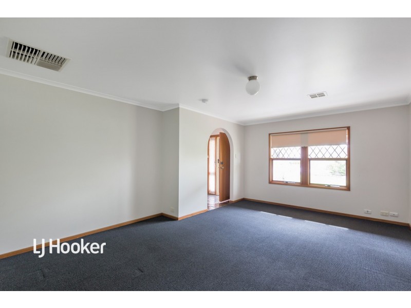 8 Polar Court, Greenwith SA 5125