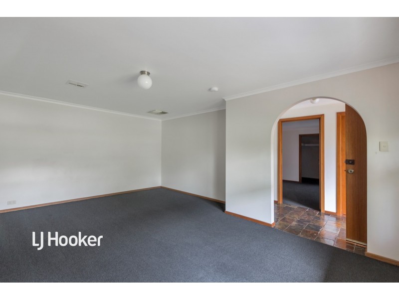 8 Polar Court, Greenwith SA 5125