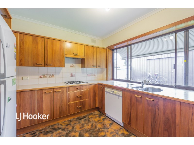 34 Farnham Terrace, Dernancourt SA 5075