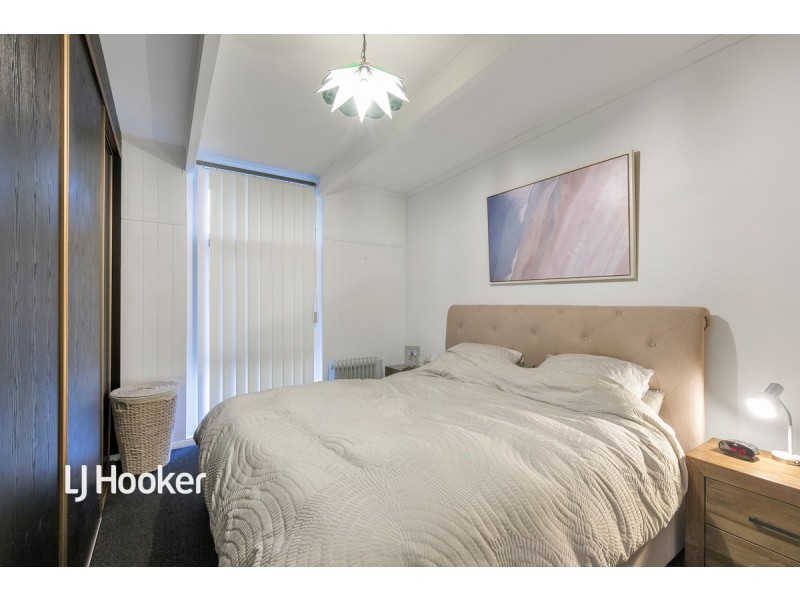 49 Knightsbridge Avenue, Valley View SA 5093