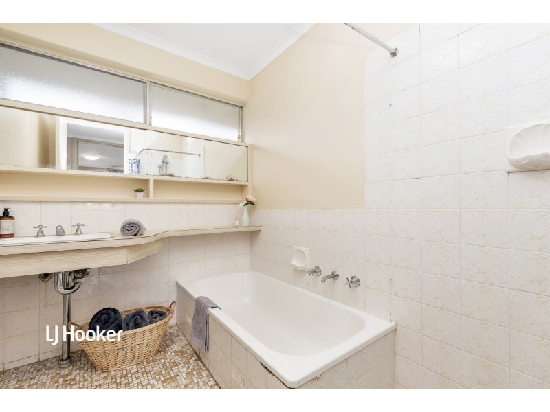 8 Marrett Drive, Ingle Farm SA 5098