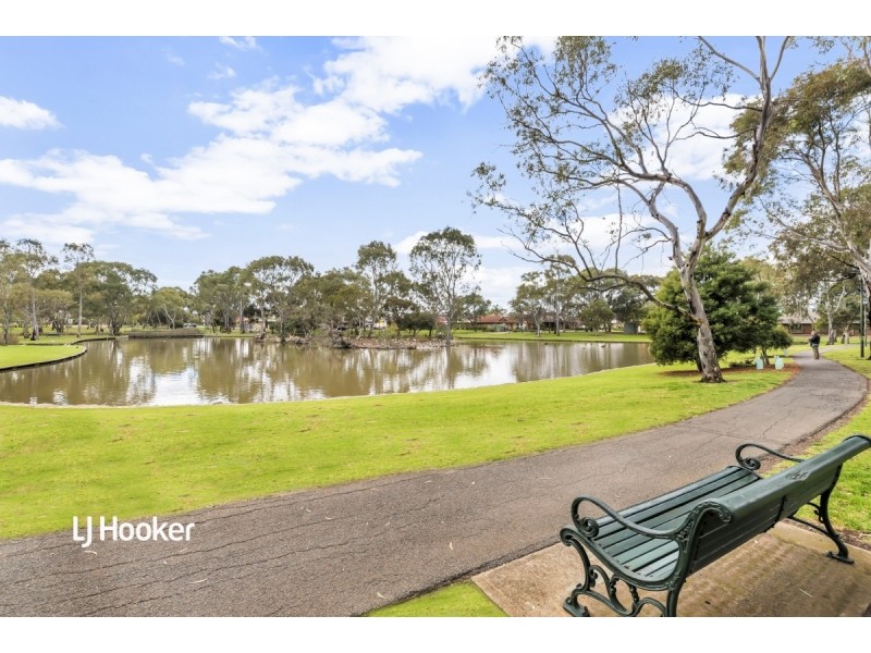 28 Kew Drive, Oakden SA 5086