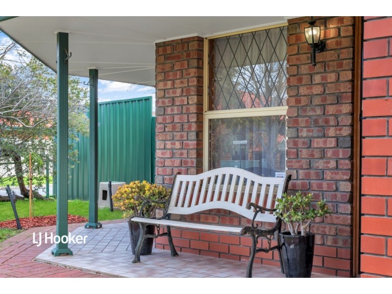 28 Kew Drive, Oakden SA 5086