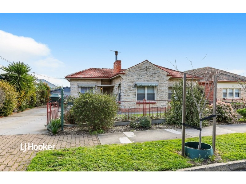 22 Poltawa Terrace, Broadview SA 5083