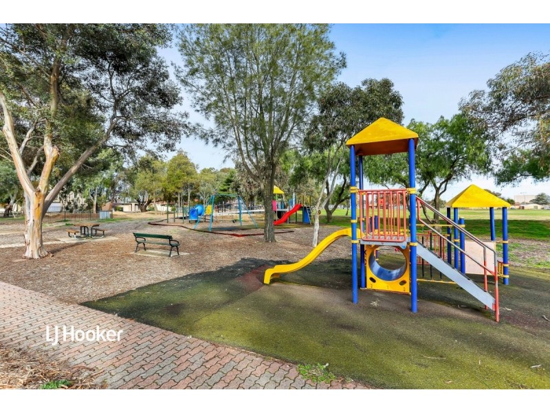 22 Poltawa Terrace, Broadview SA 5083