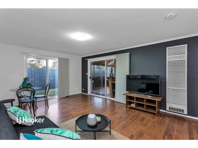 6 Gilchrist Close, Greenwith SA 5125