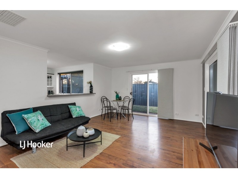 6 Gilchrist Close, Greenwith SA 5125