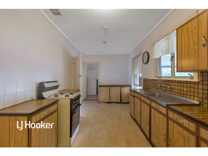 13 Garra Avenue, Modbury SA 5092