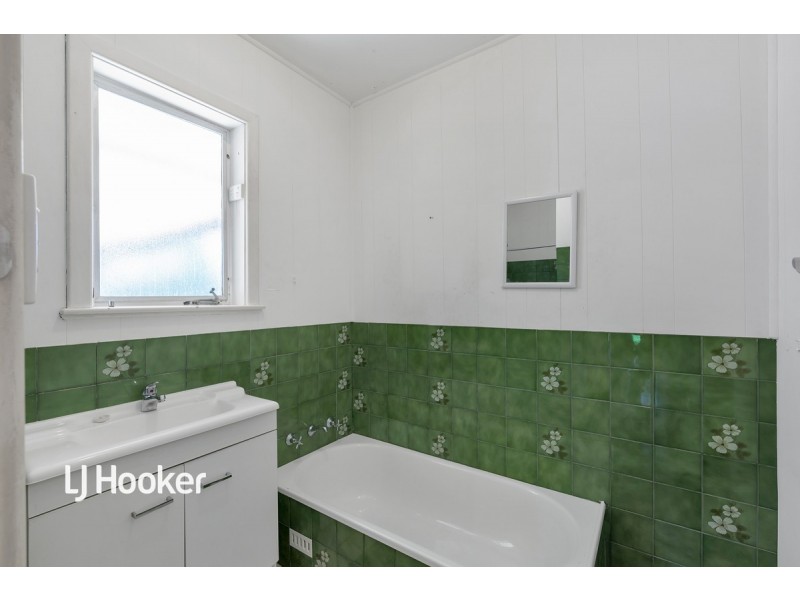 13 Garra Avenue, Modbury SA 5092