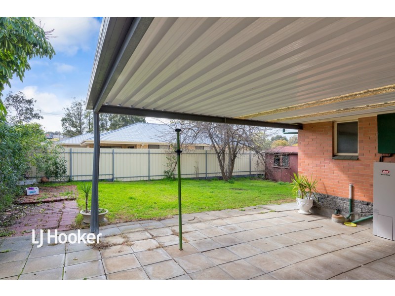 13 Garra Avenue, Modbury SA 5092