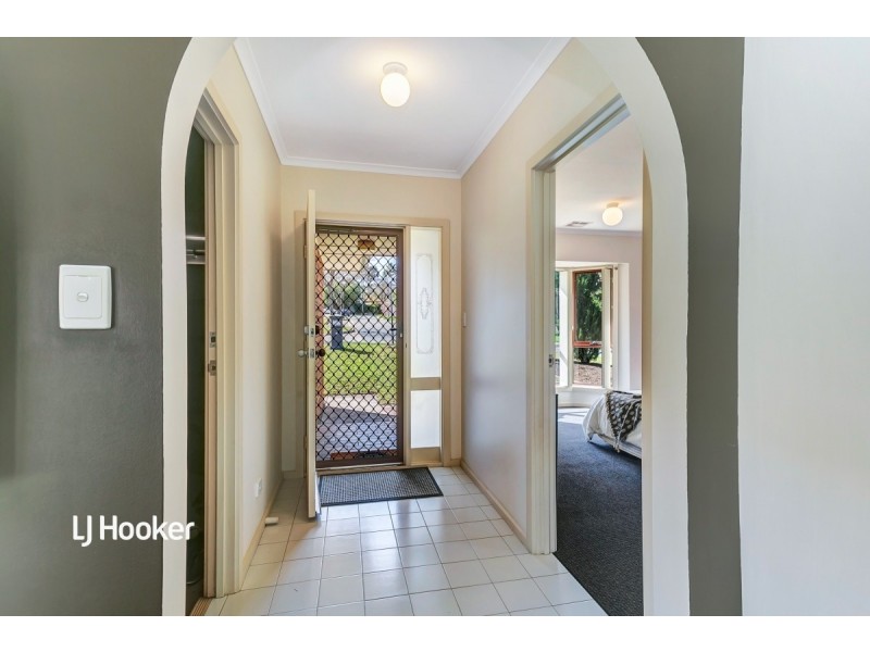8 McEwin Court, Enfield SA 5085