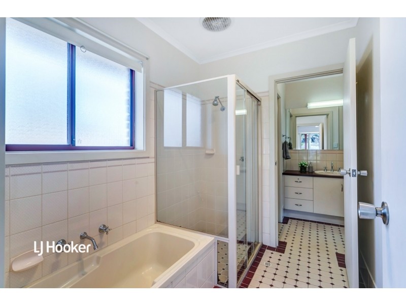 8 McEwin Court, Enfield SA 5085