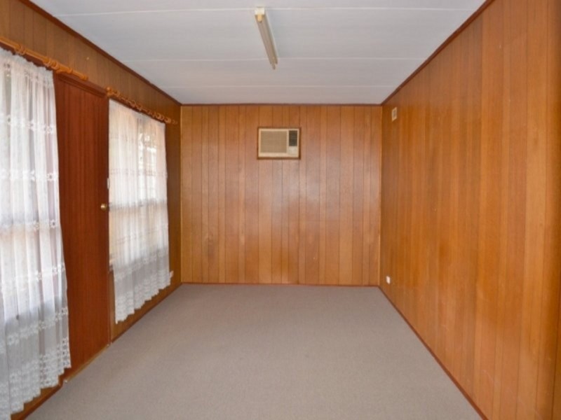 13 Weir Road, Para Hills SA 5096