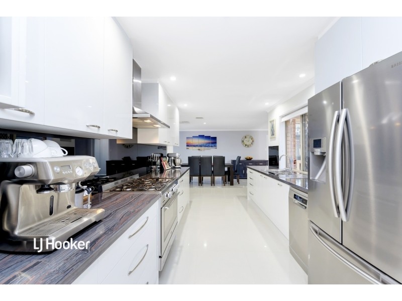 29 Farmhouse Avenue, Walkley Heights SA 5098