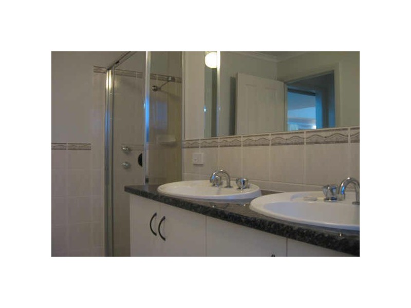 11A Redward Avenue, Greenacres SA 5086