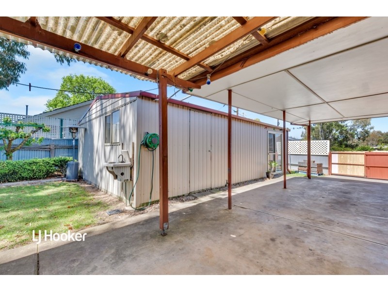 11 Kingston Avenue, Hope Valley SA 5090