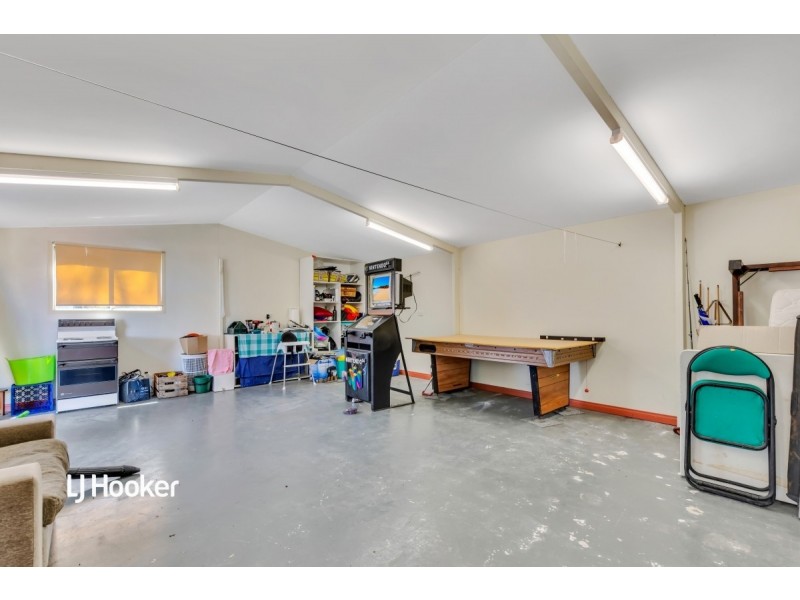 11 Kingston Avenue, Hope Valley SA 5090