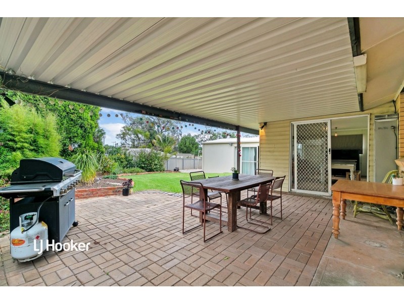 4 Hakea Street, Surrey Downs SA 5126