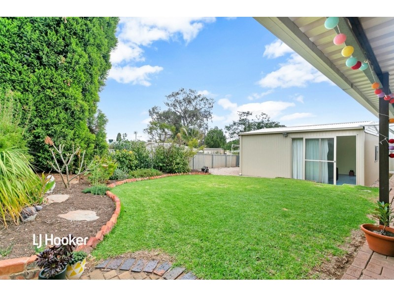 4 Hakea Street, Surrey Downs SA 5126