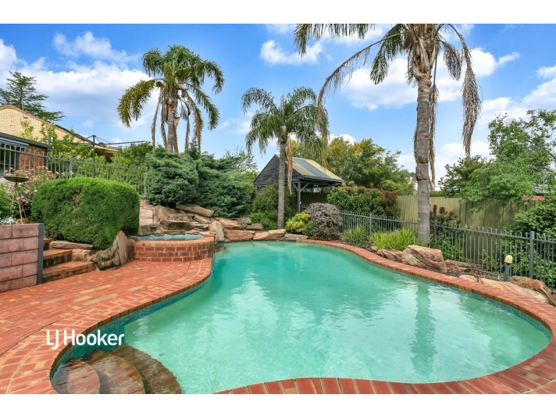 4 Wattle Crescent, Tea Tree Gully SA 5091