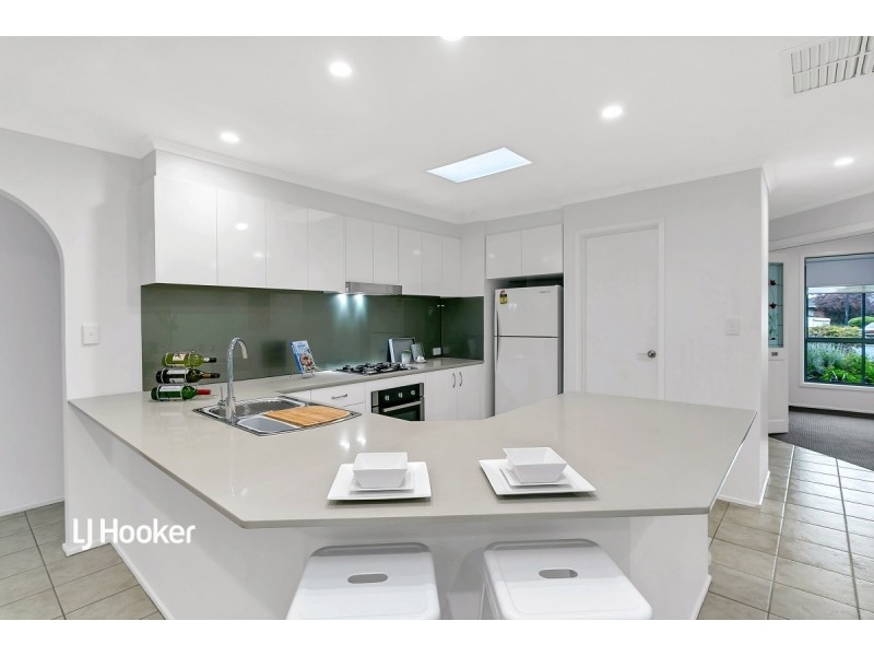 61 Lynton Avenue, Gilles Plains SA 5086