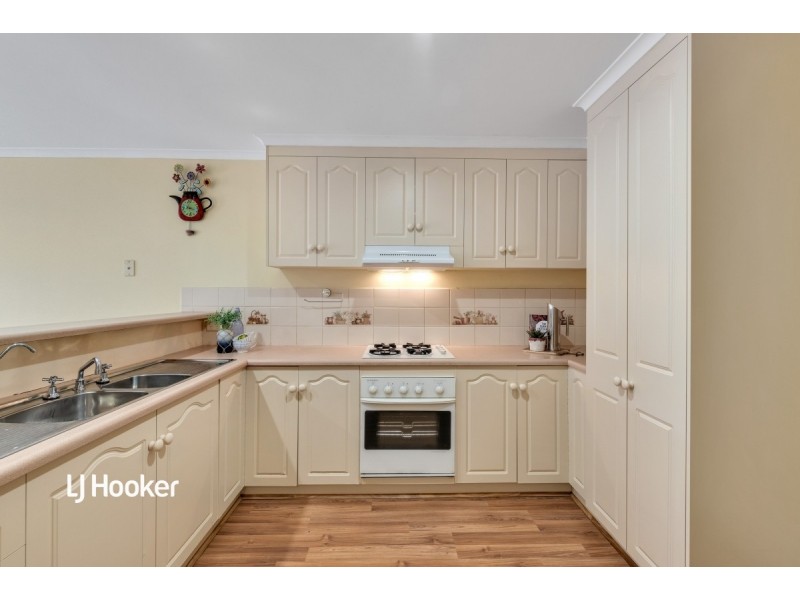 52 Parkview Drive, Oakden SA 5086