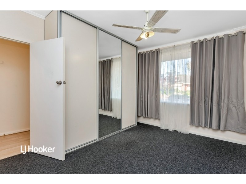 28 Wahroonga Avenue, Valley View SA 5093