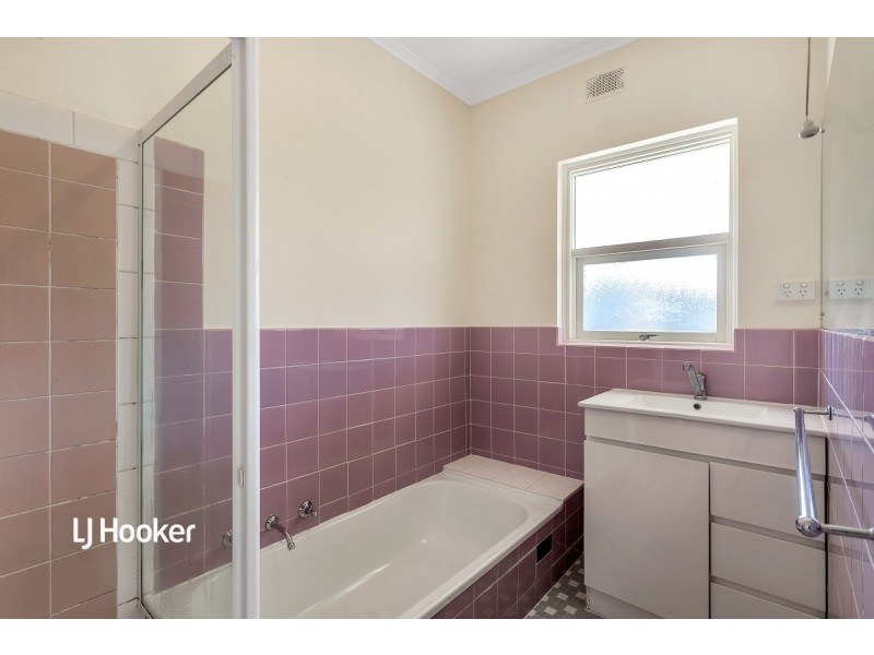 28 Wahroonga Avenue, Valley View SA 5093