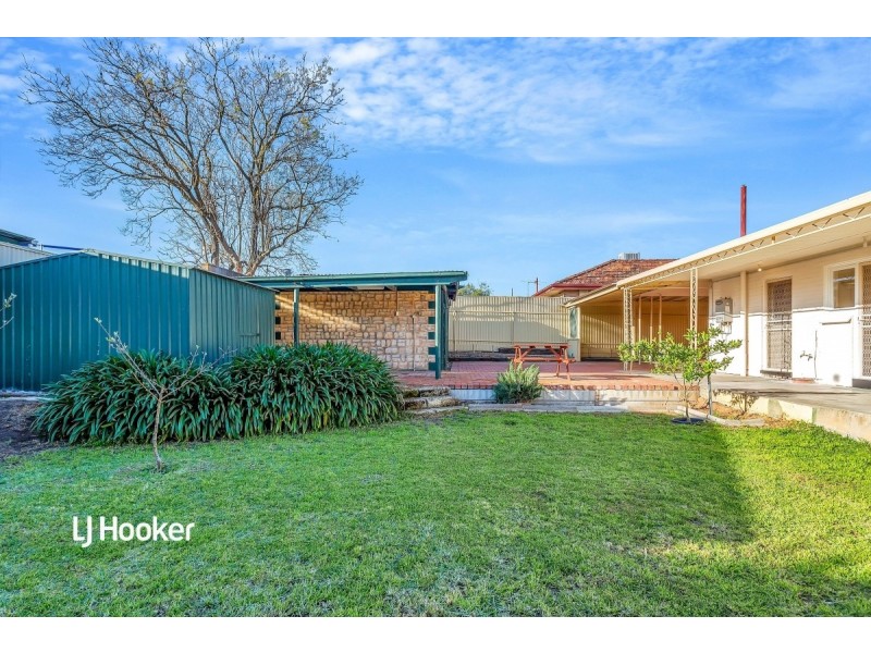 28 Wahroonga Avenue, Valley View SA 5093
