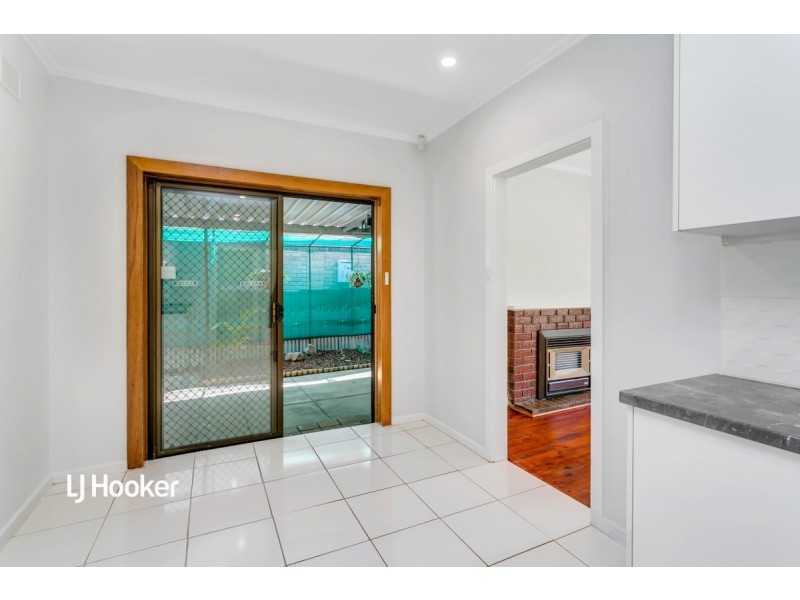 10 Ashley Avenue, Ridgehaven SA 5097