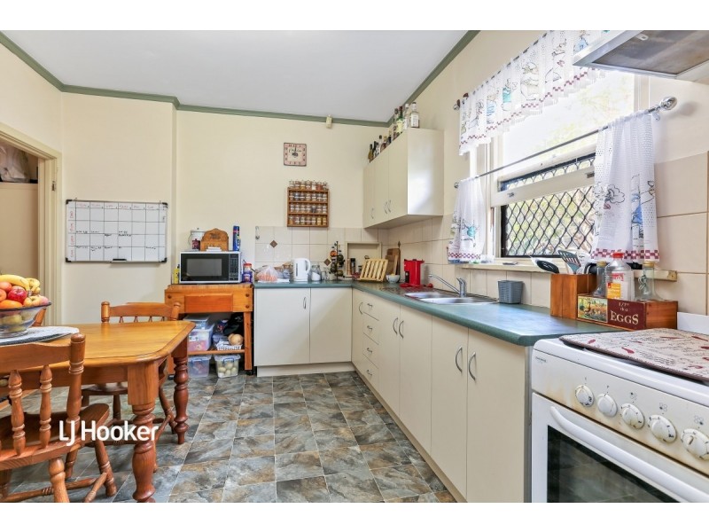 118 Harvey Road, Elizabeth South SA 5112