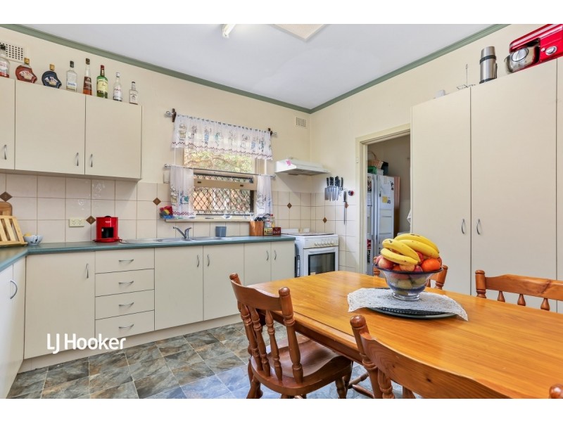 118 Harvey Road, Elizabeth South SA 5112