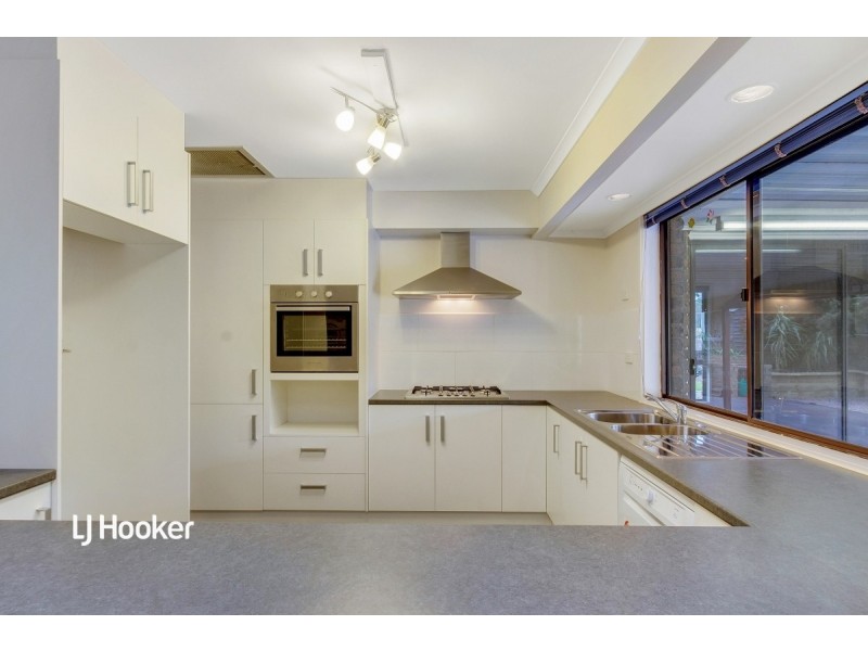 2 Proctor Close, Surrey Downs SA 5126